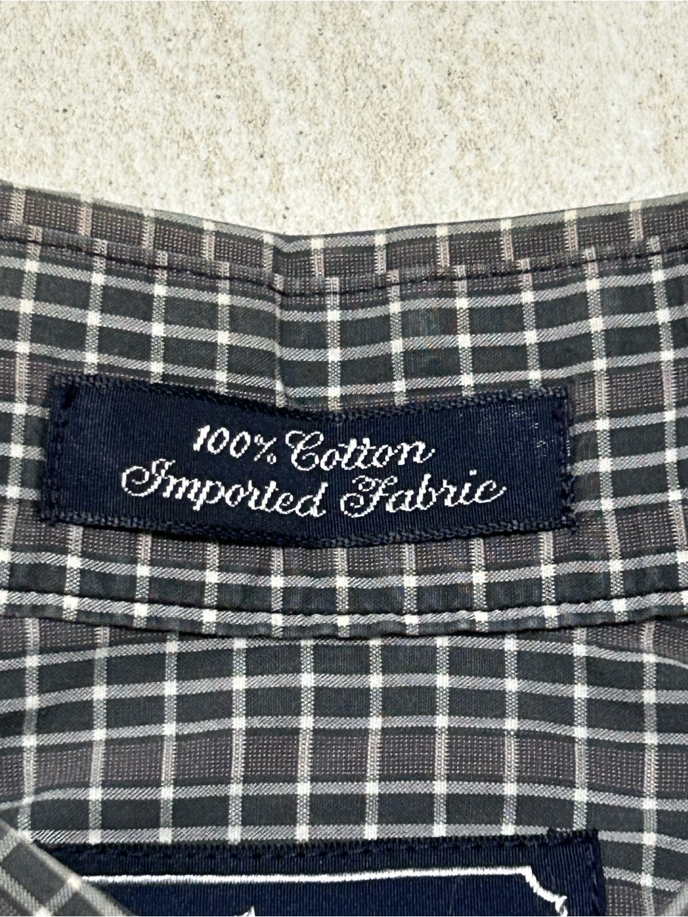 VINTAGE BURBERRY DARK GREY PLAID BUTTON DOWN SHIRT MENS LARGE EXCELLENT COND - Picture 6 of 11